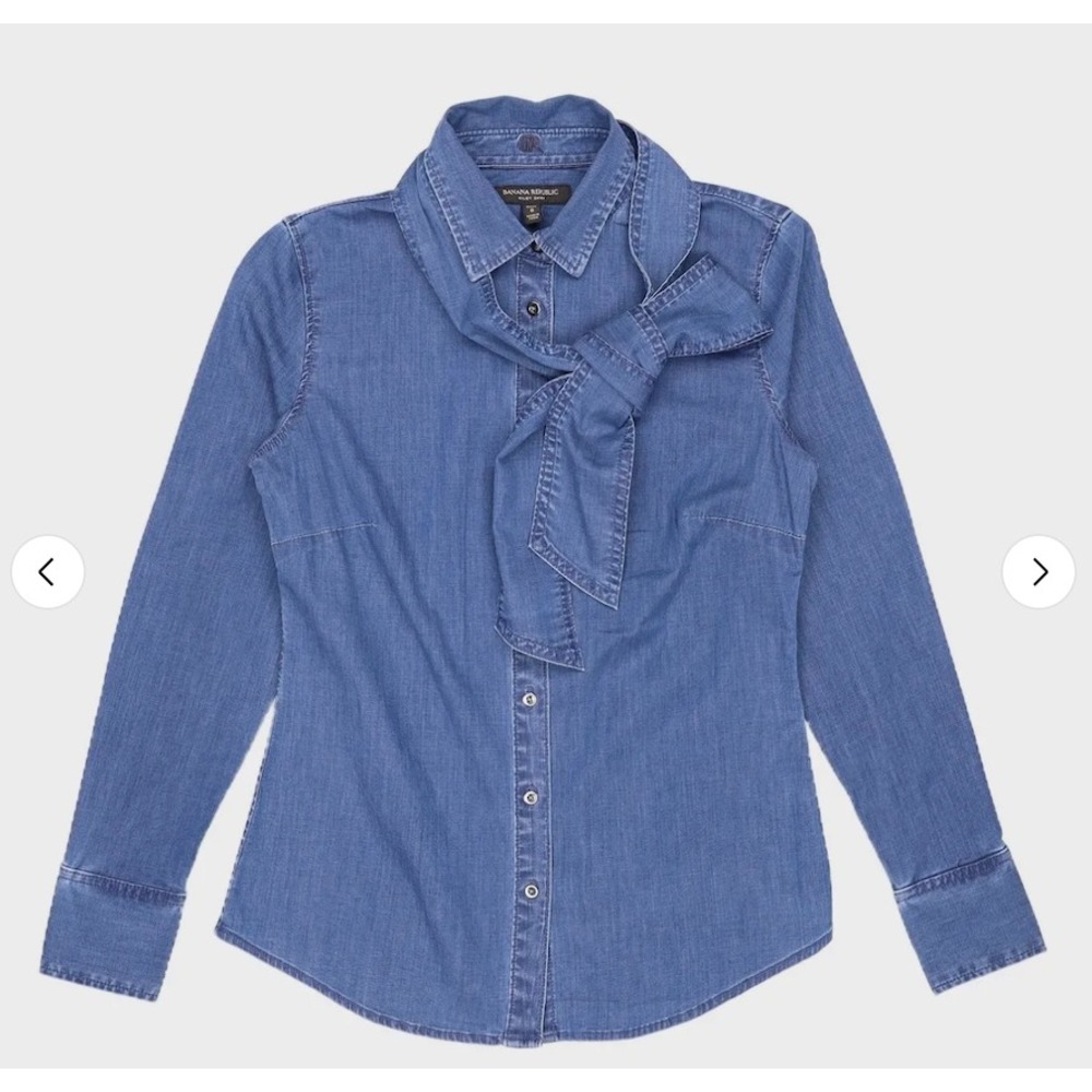 Banana Republic Riley Shirt Denim Tie Neck Button Down Blouse Blue Size 0